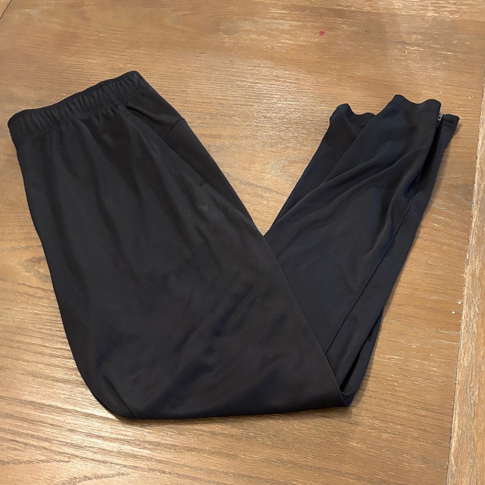 Old Navy Active Black Go-Dry Tapered Leggings